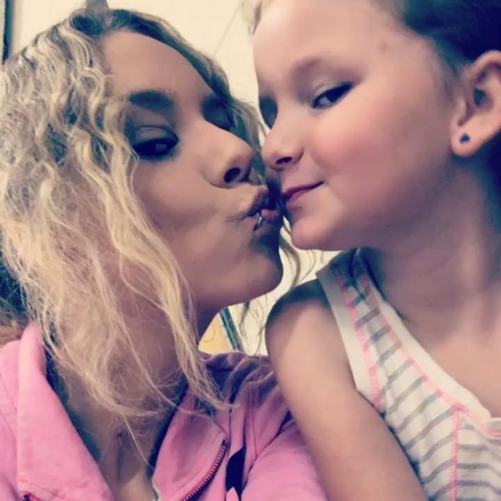 Meet your Posher, Ali